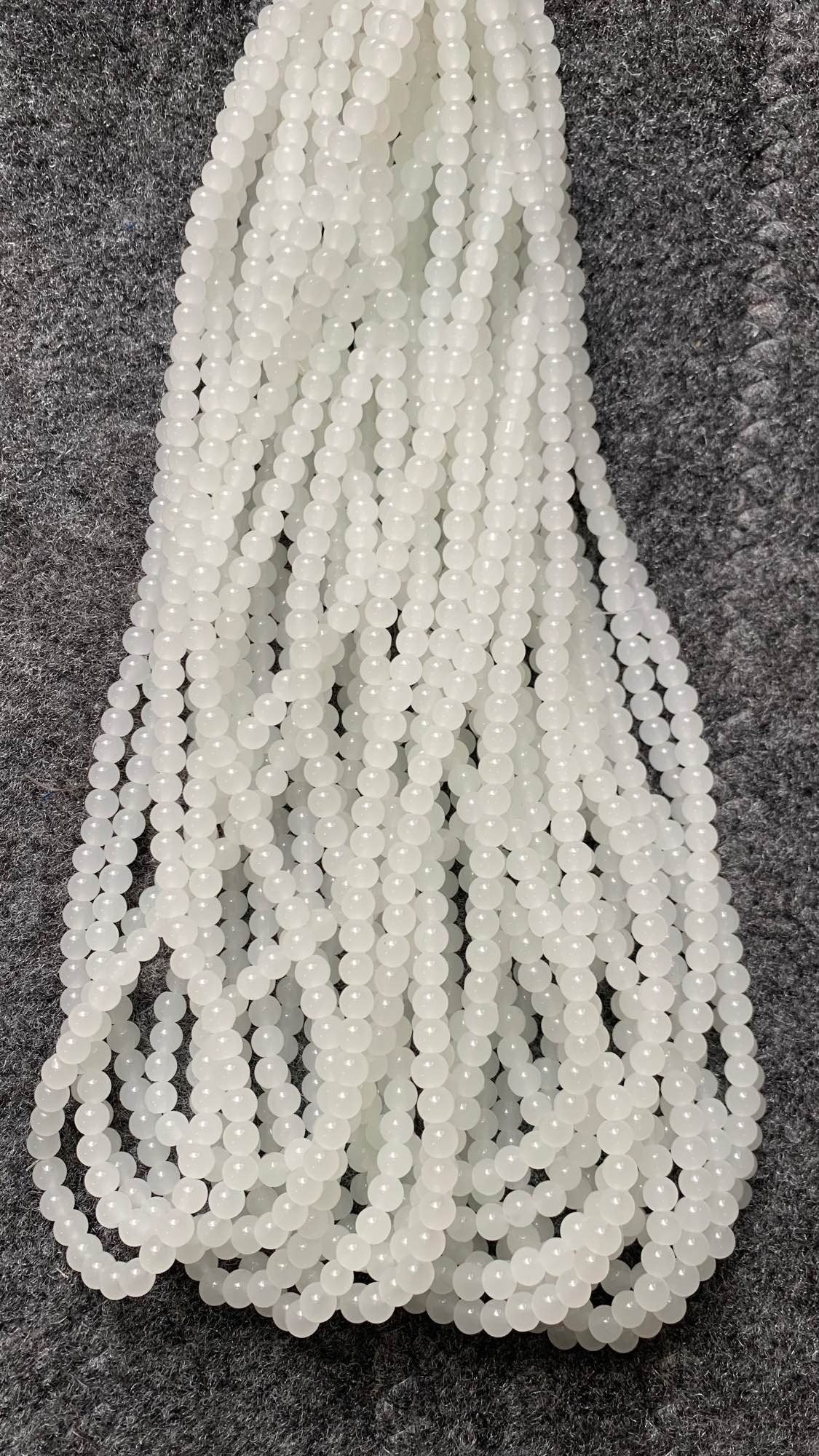 Glass Beads – 8mm 100 Beads