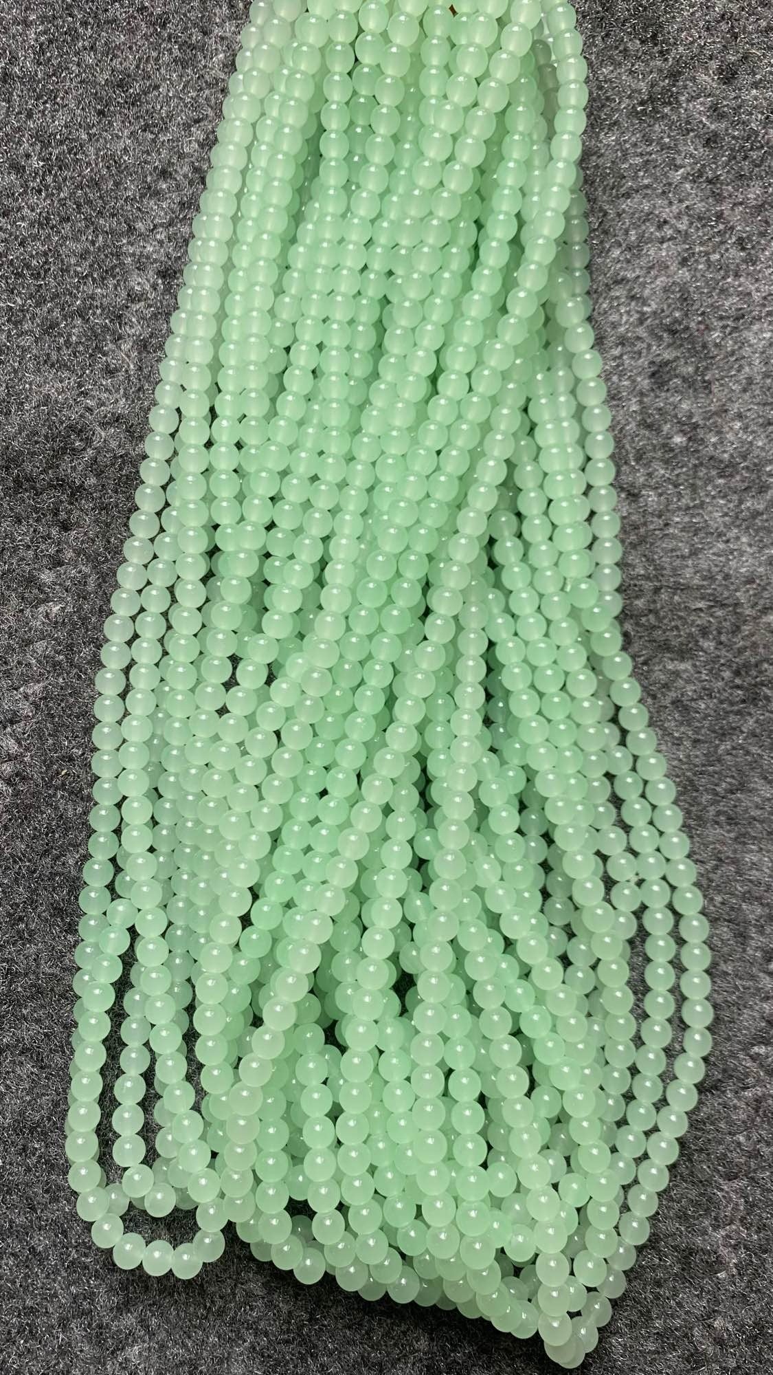 Glass Beads – 8mm 100 Beads