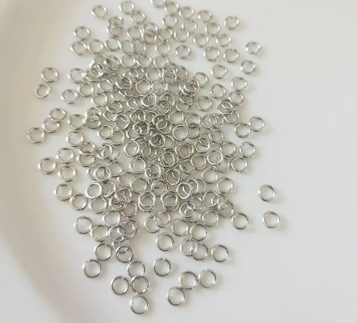 200Pcs Jump Rings – 4mm – Gold & Silver